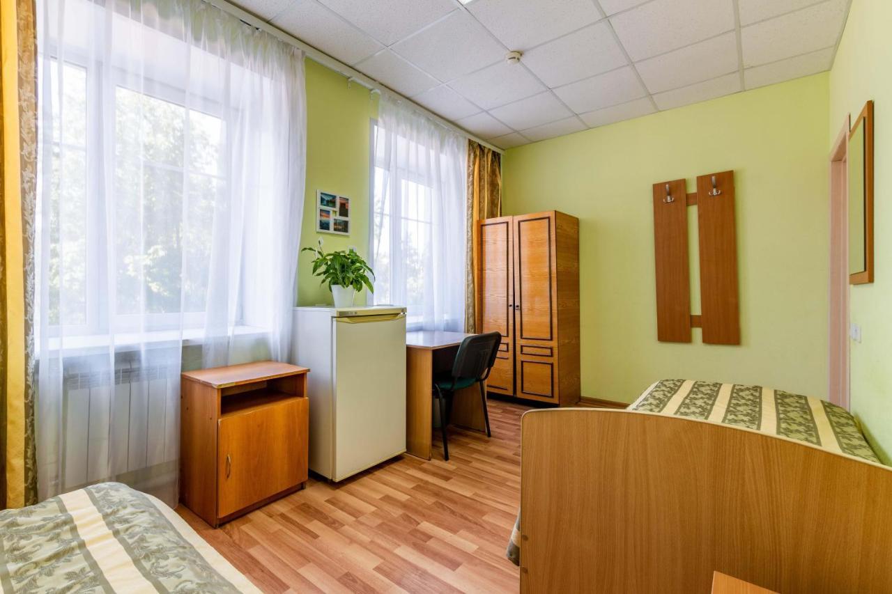 Gostinica Bolsoi Ural Hotel Екатеринбург Екстериор снимка