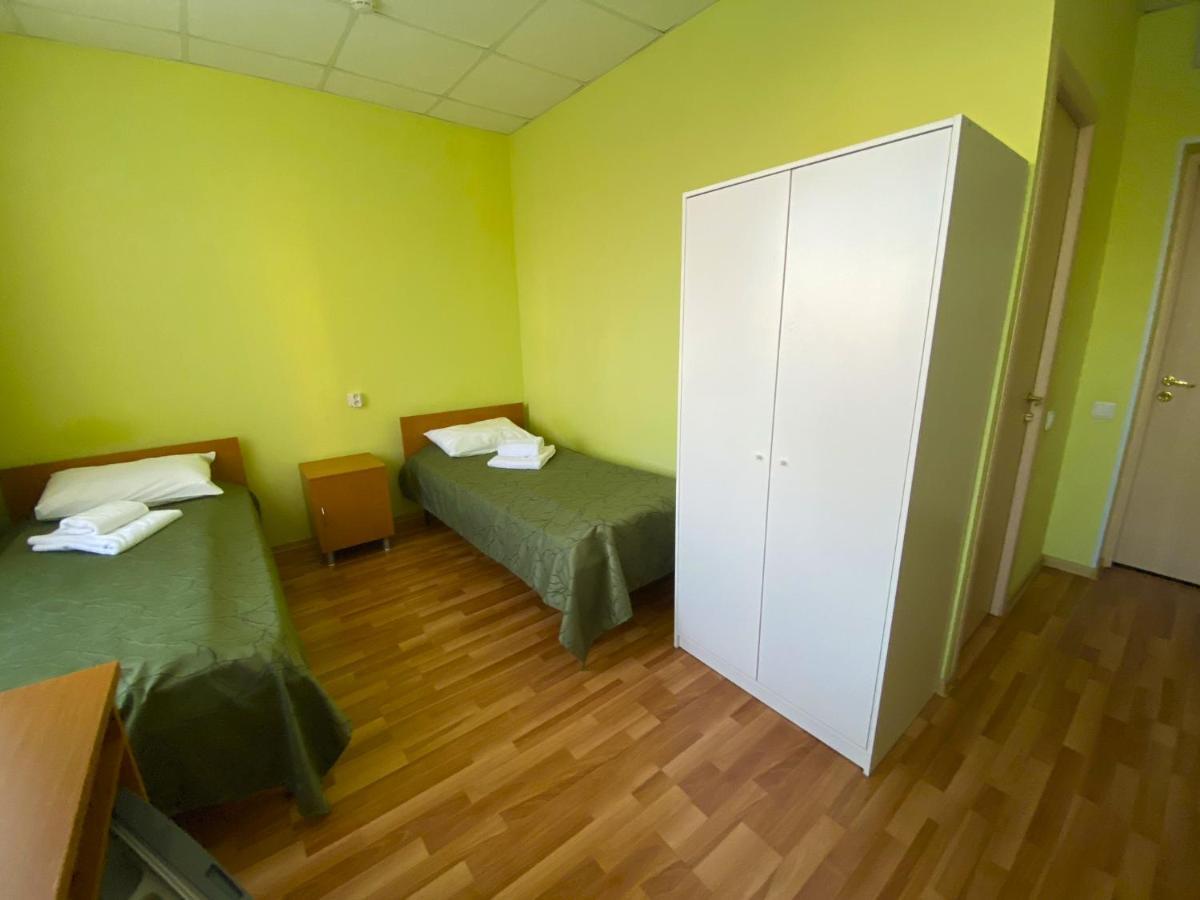 Gostinica Bolsoi Ural Hotel Екатеринбург Екстериор снимка